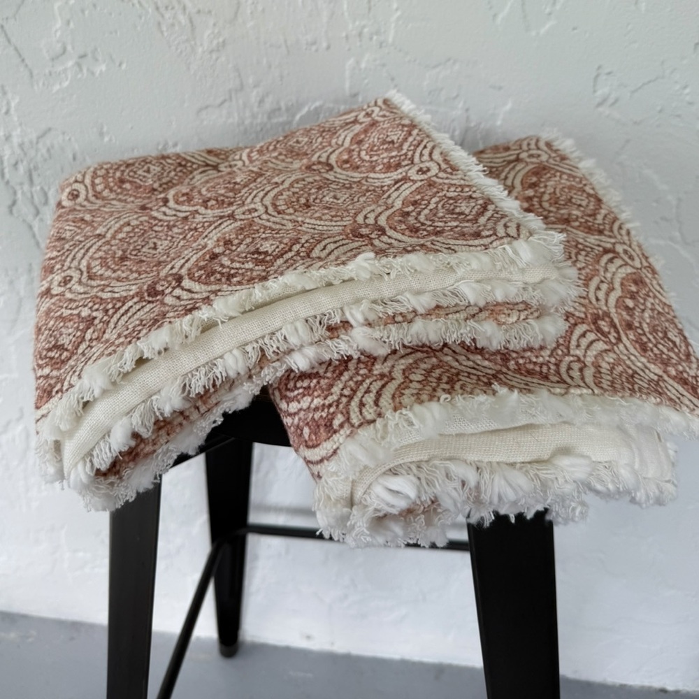 2 Pottery Barn Linen Pillow Covers “Marlin” 22” x 22” NEW